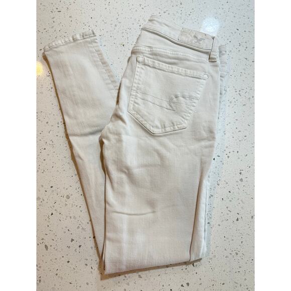 AMERICAN EAGLE WHITE SUPER STRETCH DENIM JEANS WOMENS SIZE 0 - Picture 1 of 5
